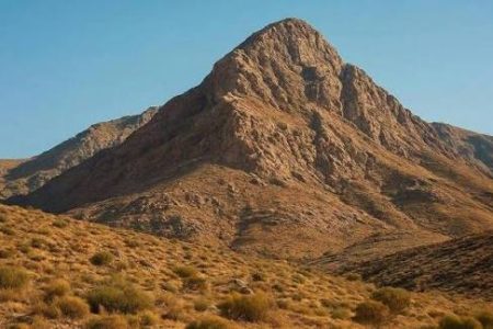 کوه کلنگ؛ دژ تسخیرناپذیر هسته‌ای ایران در تیررس تهدیدات ترامپ